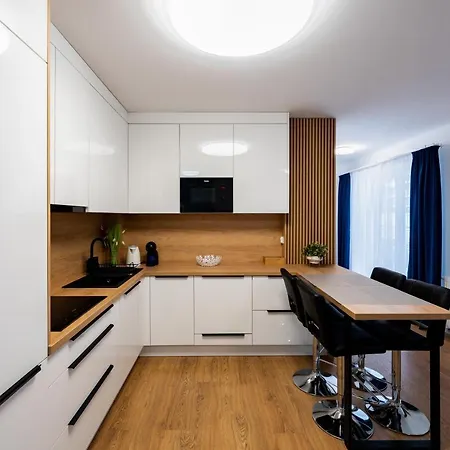 Azure Premium Dreams Daire